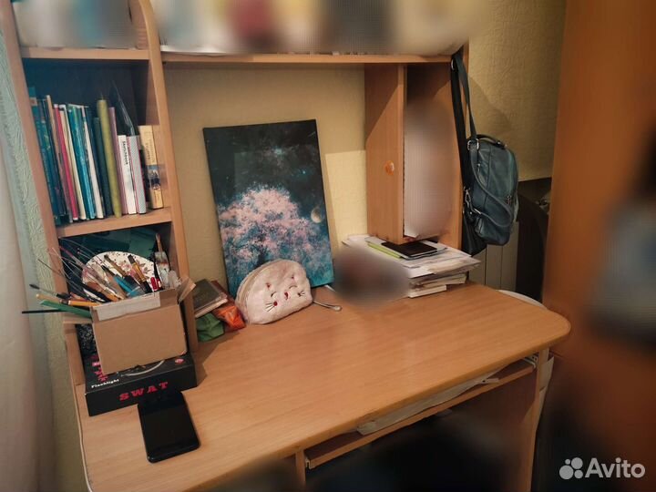 Стол компьютерный