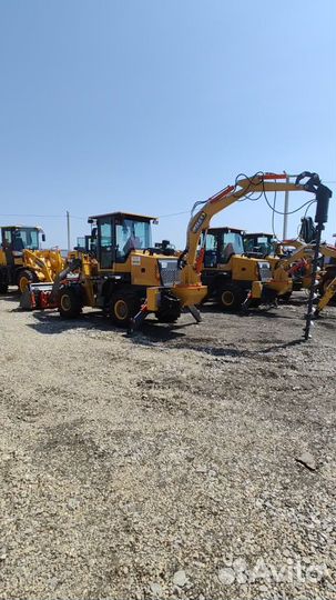 Экскаватор-погрузчик XCMG WZ30-25, 2023