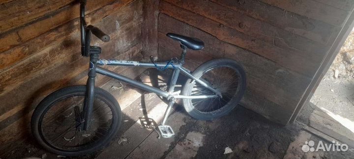 Трюковой велосипед bmx