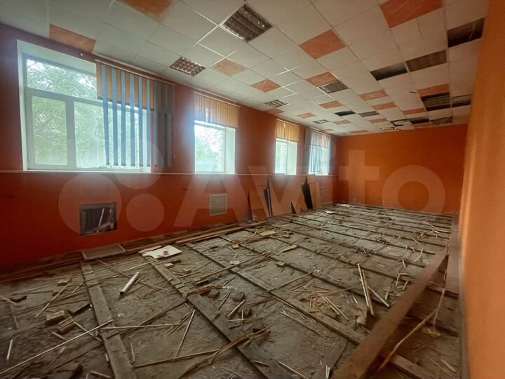 Свободного назначения, 300 м²