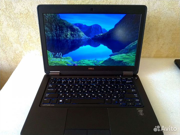 Ноутбук Dell Е7250: Core i5-5300, 8gb, SSD 256