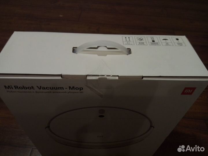 Новый Робот пылесос Mi Robot Vacuum-Mop(на обмен)