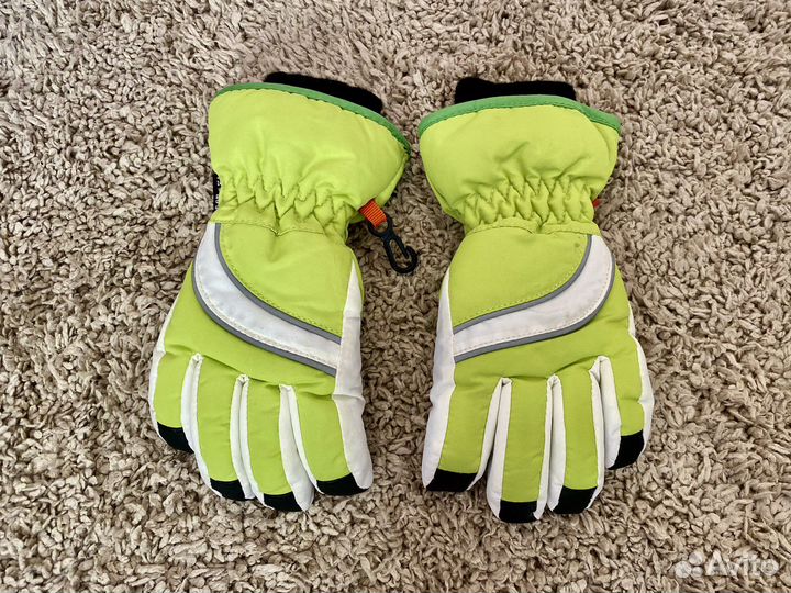 Новые перчатки HM на мальчика
