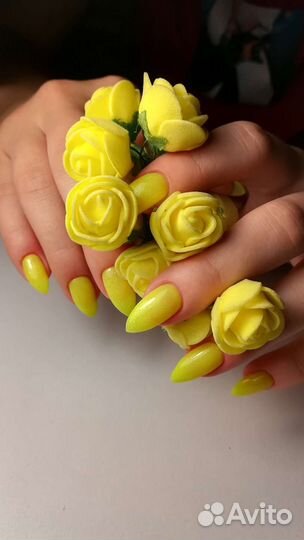 Маникюр, педикюр