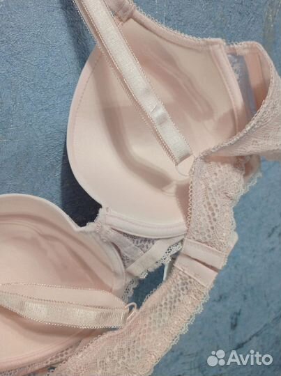 Бюстгальтер Infiniti 85c новый