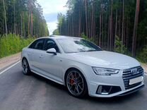 Audi A4 2.0 AMT, 2019, 88 000 км, с пробегом, цена 3 350 000 руб.