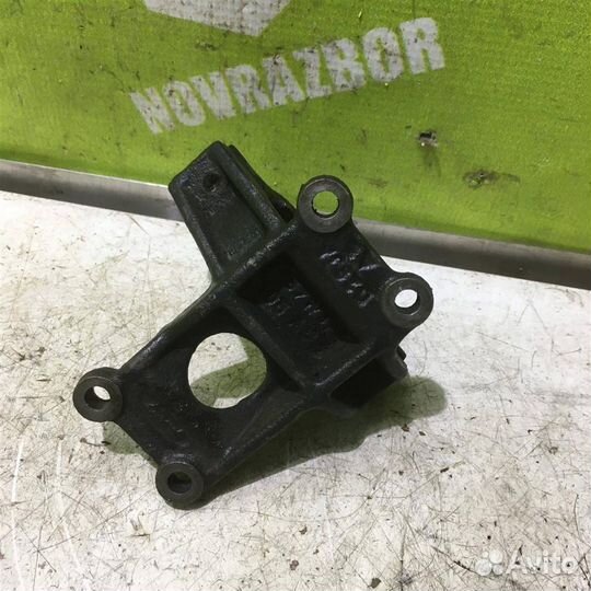 Кронштейн промежуточного вала Форд Мондео 3