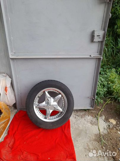 Колеса 215 65 16 зимние.япония.цена 61