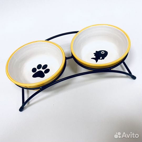 Контейнер керамический и миски для животных, в асс