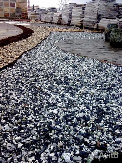 Щебень черно белый. Качканарский гранит