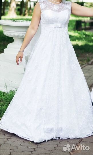 Свадебное платье