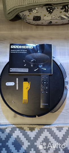 Робот пылесос