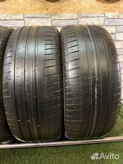 Michelin Pilot Sport 3 235/45 R18