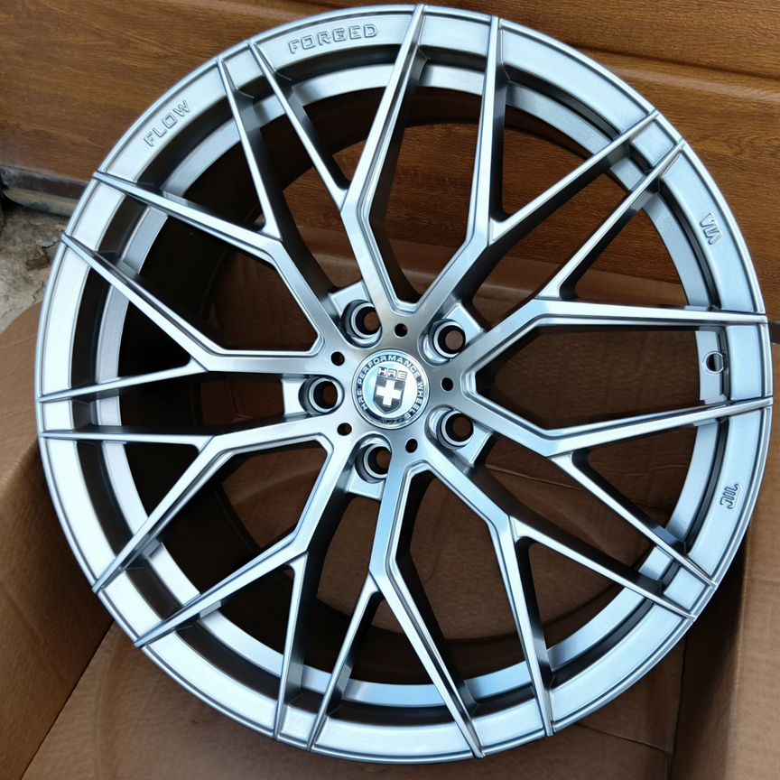 Литые диски VORSTEINER LK013 8.5×R19 5×114.3