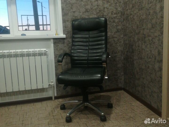 Компьютерное кресло