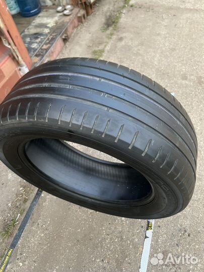 Nokian Tyres Hakka Black 2 SUV 255/55 R19 111W