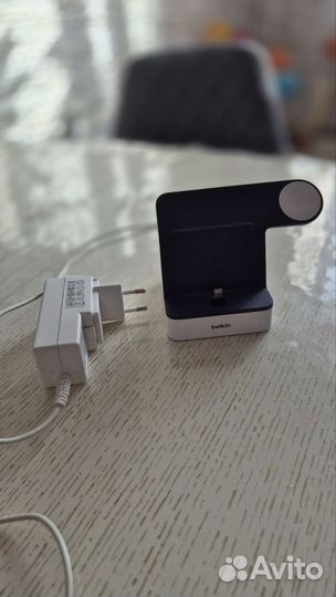 Док-станция Belkin F8J200vfblk для Apple