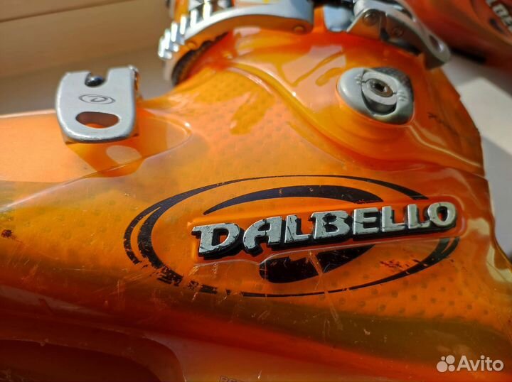 Горнолыжные ботинки dalbello