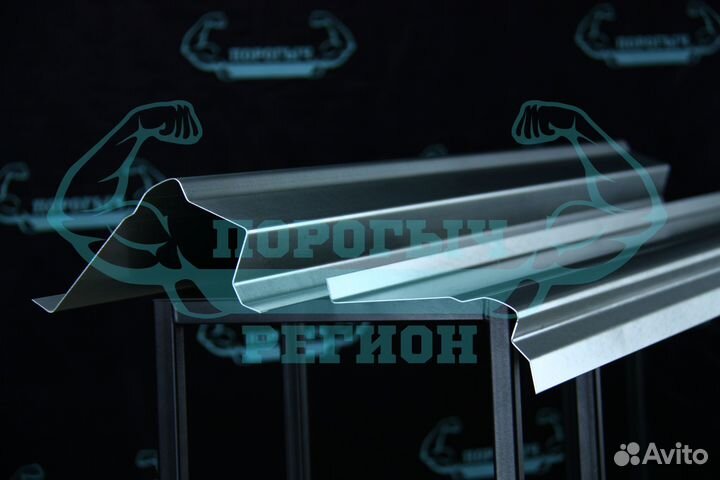 Кузовной порог Dodge Caravan 4