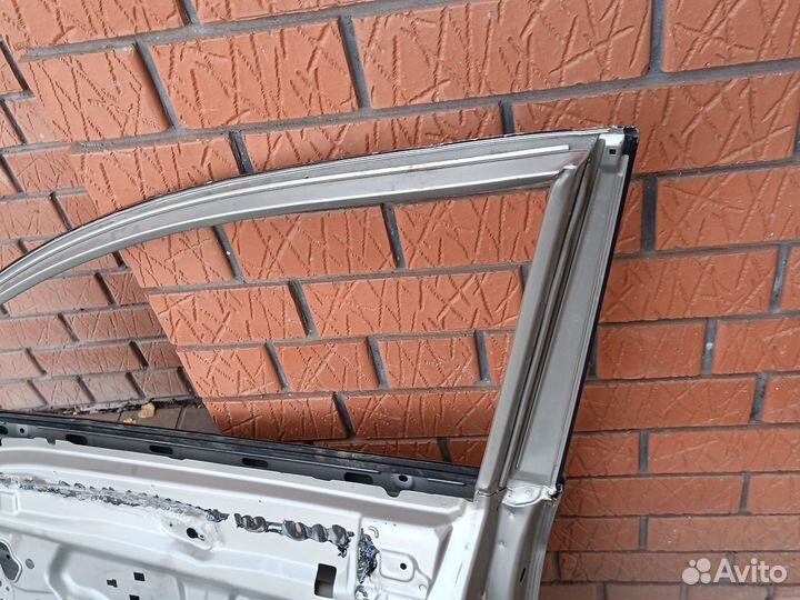 Дверь передняя правая nissan almera g15