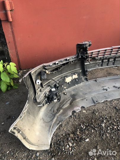 Передний бампер Audi A4 B7 2006г