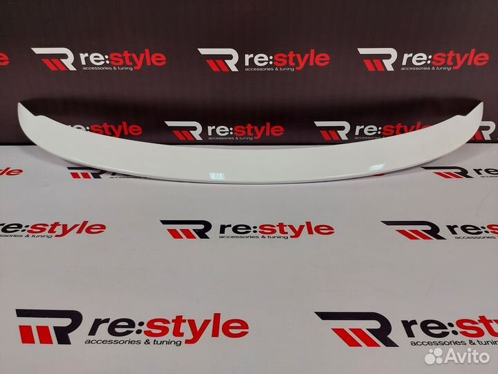 Спойлер Наверх Toyota Vitz 130 Белый 040