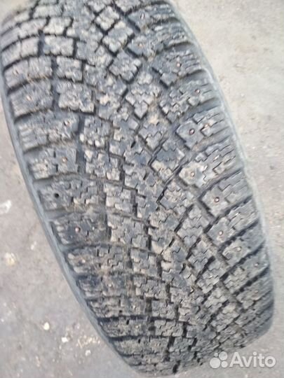 Nokian Tyres Hakkapeliitta 1 275/60 R17