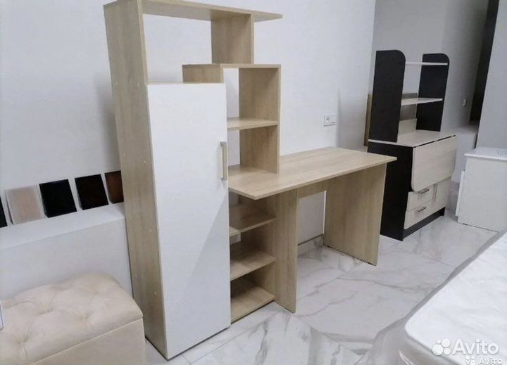 Компьютерный стол с полками 2 цвета новый