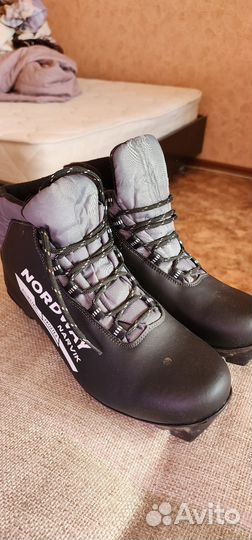 Лыжные ботинки беговые