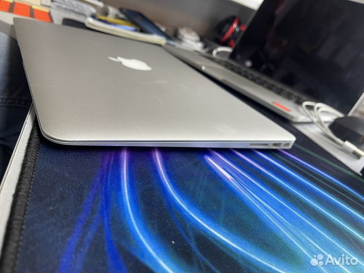 Apple MacBook Air 13 2017 i5/8/128