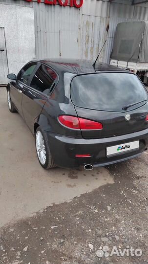 Alfa Romeo 147 2.0 МТ, 2006, 206 000 км