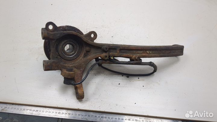 Ступица (кулак, цапфа) правая передняя Hyundai Sonata 5