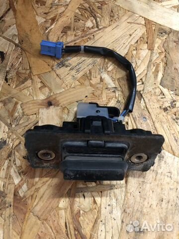 Кнопка открывания багажника Аккорд 7