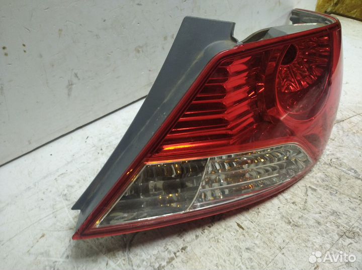 Фонарь задний Hyundai Solaris 2010-2017