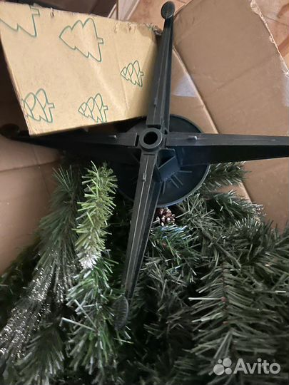 Елка искусственная