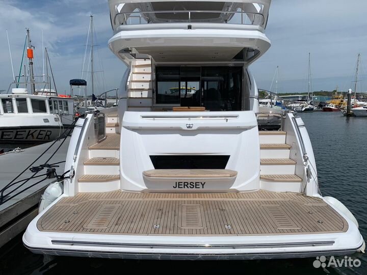 Моторная яхта Princess F62 (019)