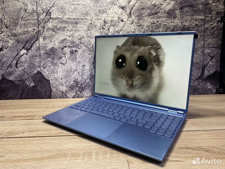 Новый ноутбук 16.1 i7/12/512 с гарантией