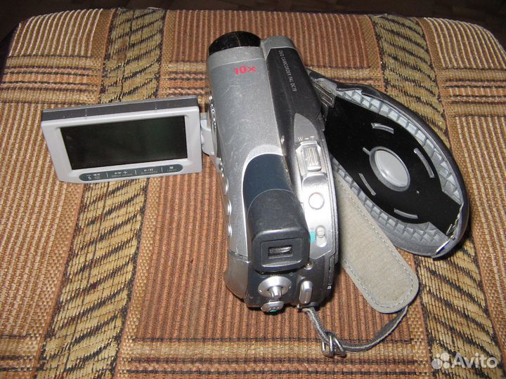 Видеокамера DVD + flash