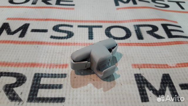 Крючок солнцезащитного козырька Bmw X5 E53 M54B30