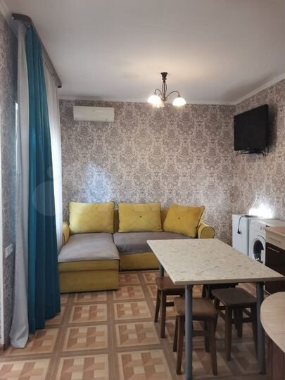 Комната 44 м², 2/2 эт.