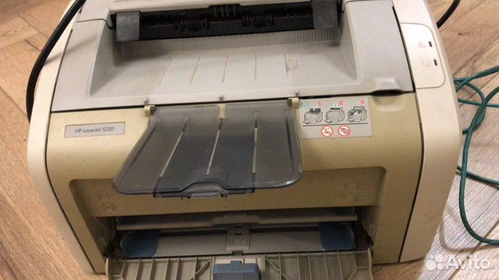 Принтер HP laserjet 1020