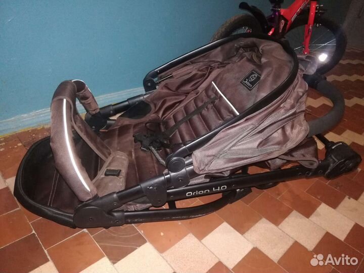 Прогулочная коляска бу