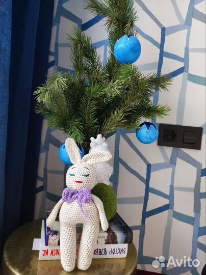 Вязаные игрушки зайка