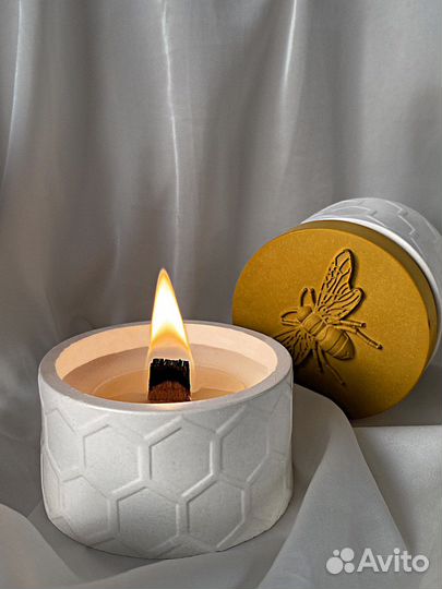 Ароматическая свеча