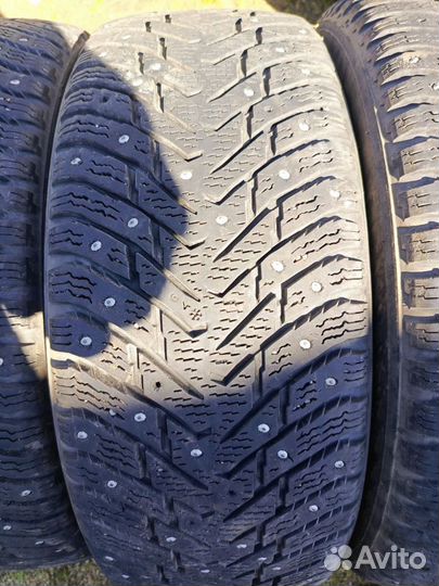 Nokian Tyres Hakkapeliitta 8 205/65 R16 98H