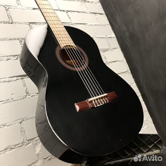 Гитара классическая новая
