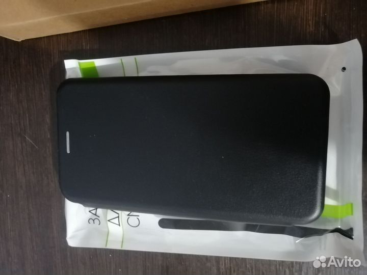 Продам чехол книжка и стекло на honor 9 c