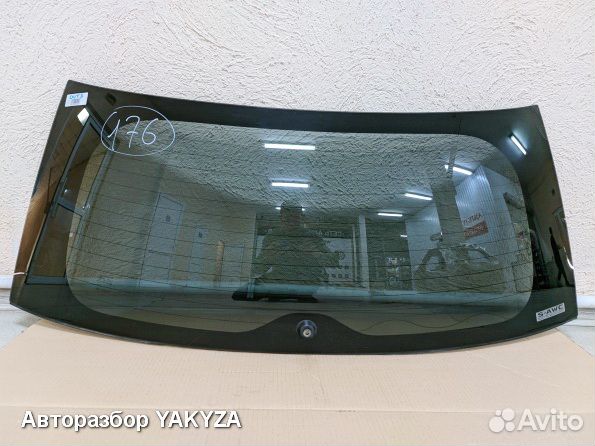Стекло багажника оригинал Mitsubishi Outlander 3