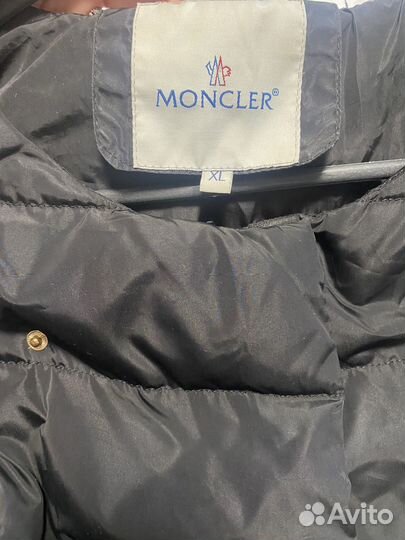 Зимняя жилетка женская moncler