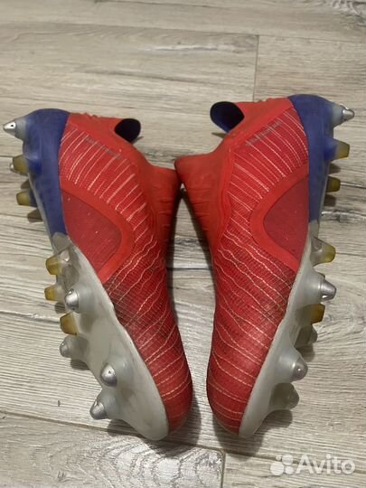 Бутсы adidas x19+